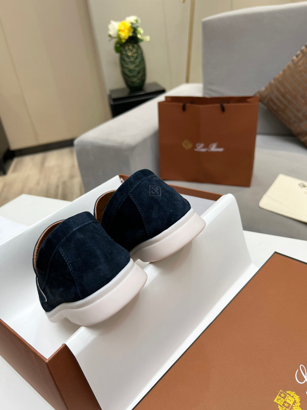 The Loafer Prestige Charms Dark Blue