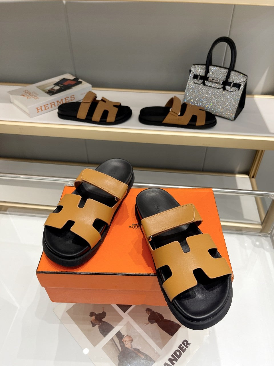 Hermes Sandal Chypre Beige Schwarz Sohle