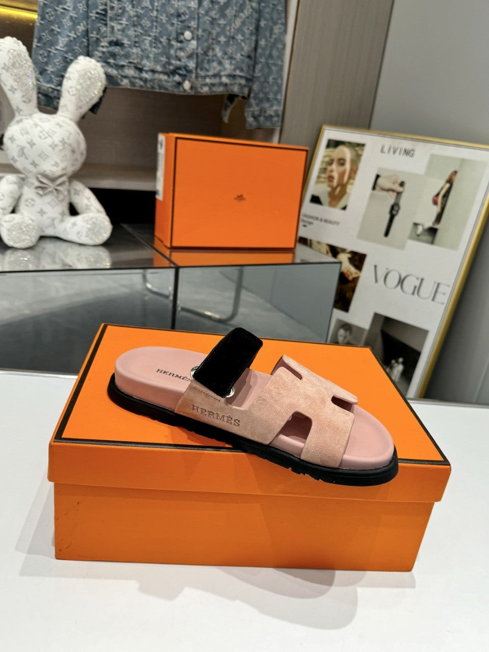 Hermes Sandal Chypre Velvet Baby Rosa Black Belt