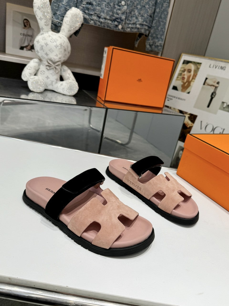 Hermes Sandal Chypre Velvet Baby Rosa Black Belt