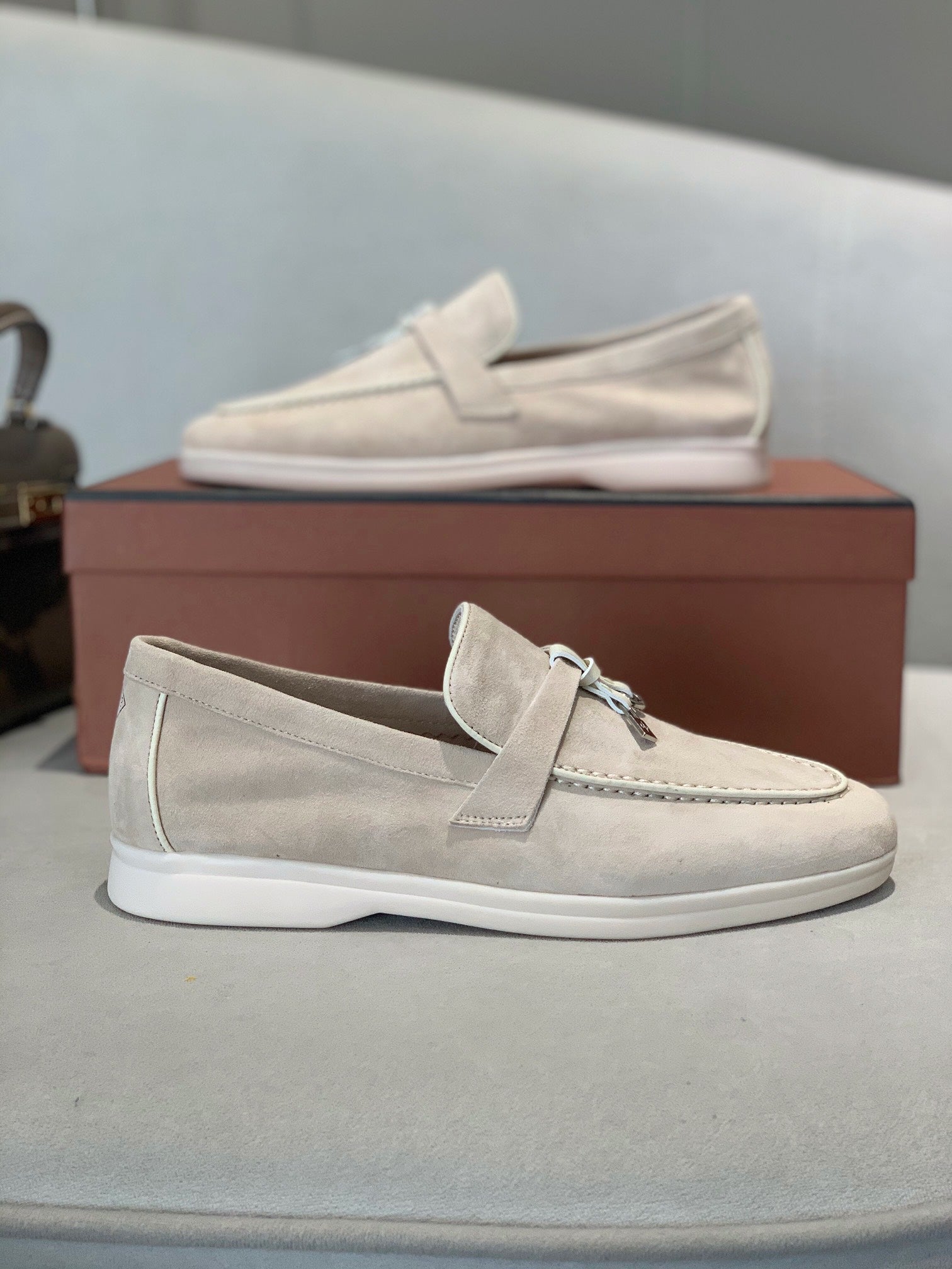 Loafer Prestige Charms Light Powder