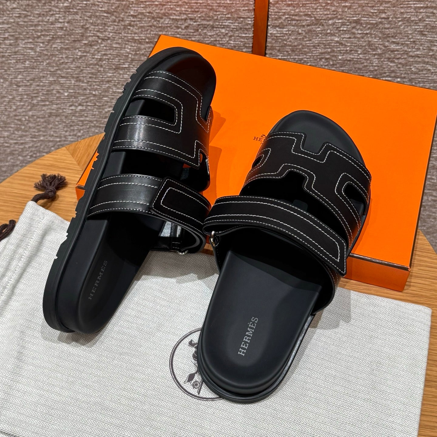 Riviera Sandal Black Stitch