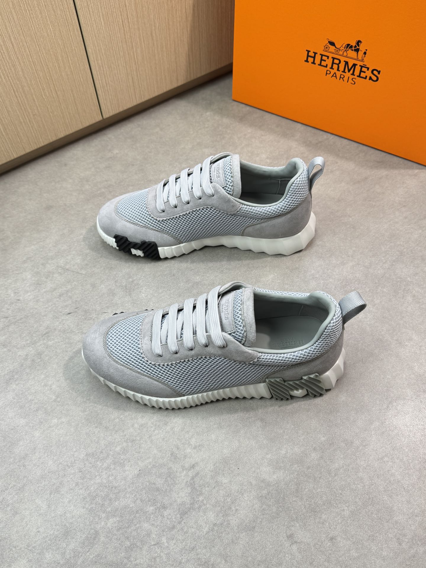 Hermes Bouncing Sneaker Grey Mesh