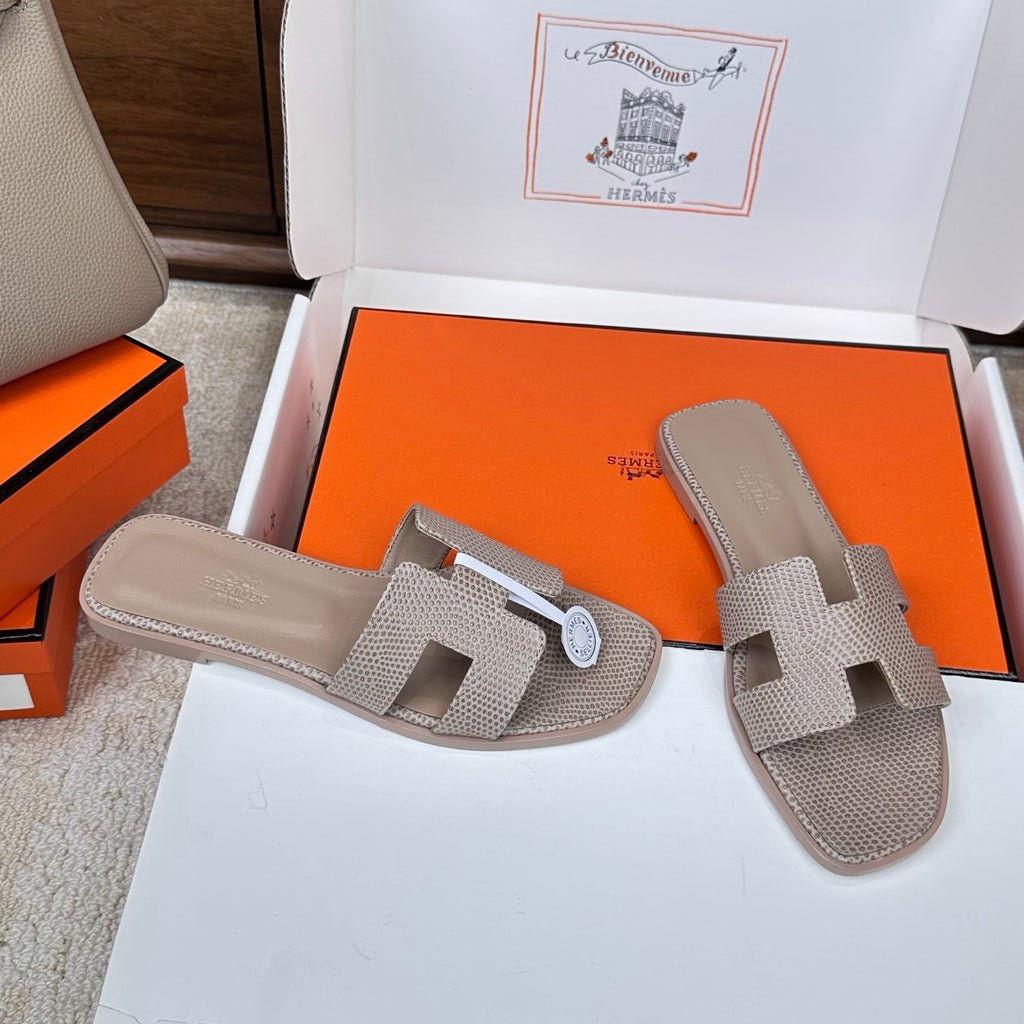 Monaco Sandal Opal Grey Croco Optic